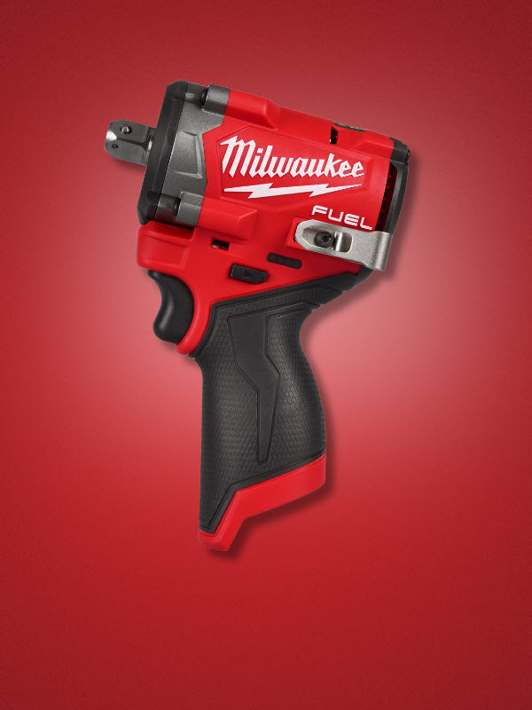 Milwaukee M12 1/2in. Stubby Impact Wrench w/ Pin Detent